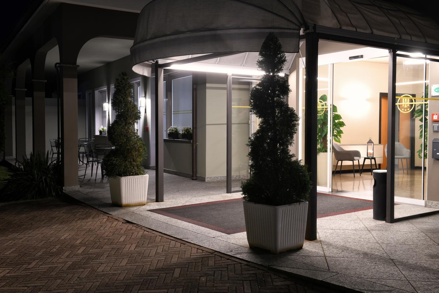 Hotel Internazionale Domodossola Εξωτερικό φωτογραφία