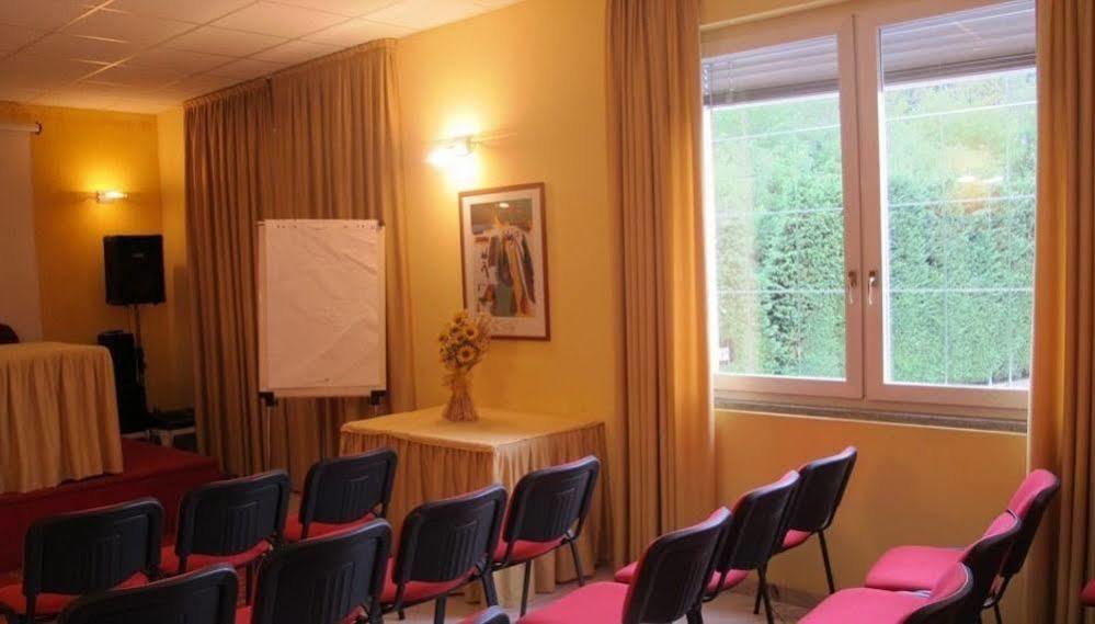 Hotel Internazionale Domodossola Εξωτερικό φωτογραφία